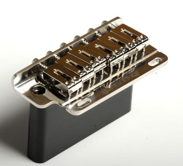 Super vee deals locking tremolo