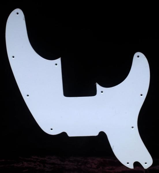 fender telecaster bass pickguard